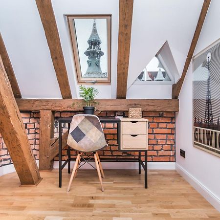 Przytulny Apartament Z Wieza Gliwice Luaran gambar