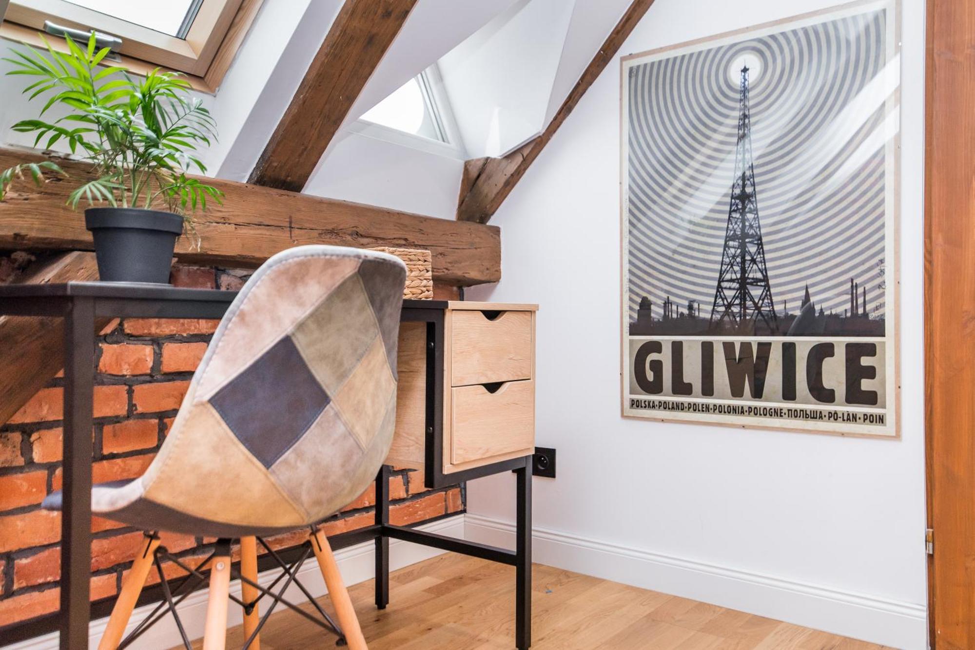 Przytulny Apartament Z Wieza Gliwice Luaran gambar