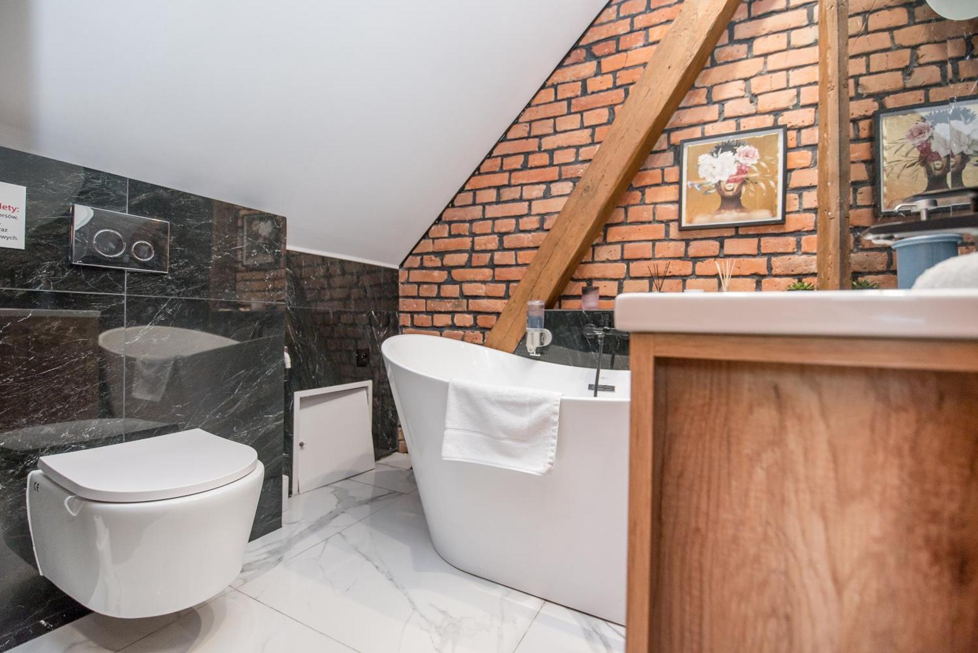 Przytulny Apartament Z Wieza Gliwice Luaran gambar